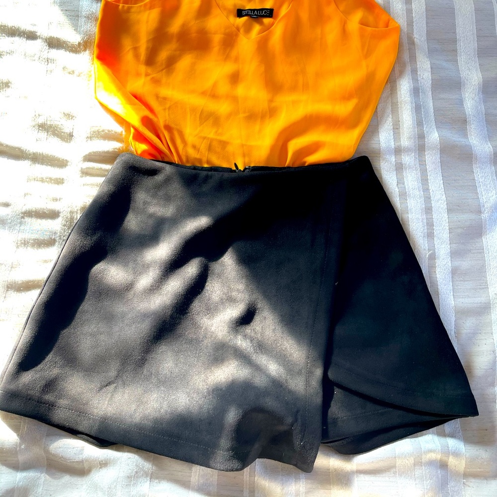 Suede skort